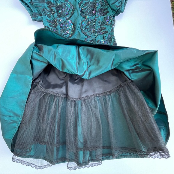 Jessica McClintock Gunne Sax Green Dress w/ Sequins on Bodice Black Trim Size 10 - Picture 8 of 15